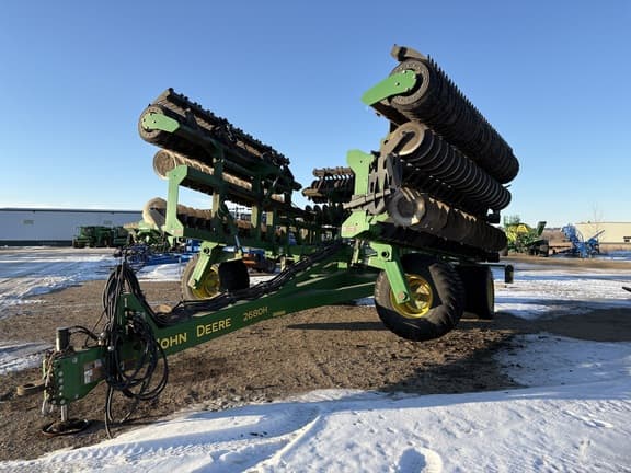 Image of John Deere 2680H equipment image 1