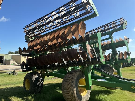 Image of John Deere 2680H equipment image 2