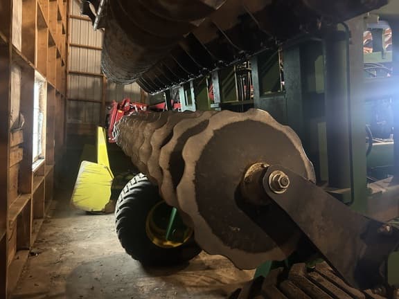 Image of John Deere 2680H equipment image 3