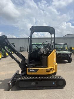 Image of John Deere 26G equipment image 1