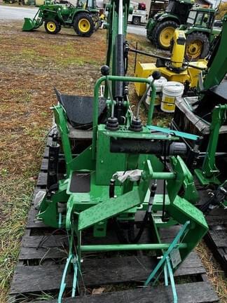 Image of John Deere 270B equipment image 1