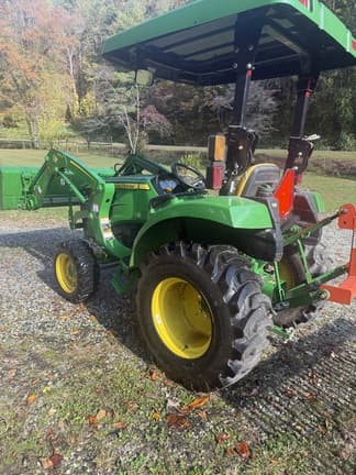 Image of John Deere 3025D equipment image 1