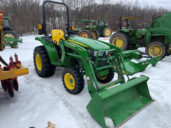 Image of John Deere 3025D equipment image 1