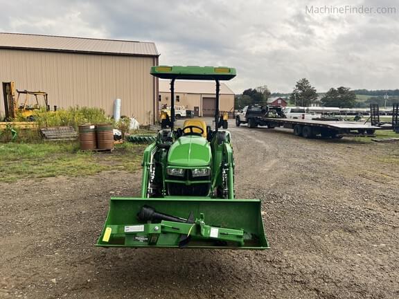 Image of John Deere 3025D equipment image 1