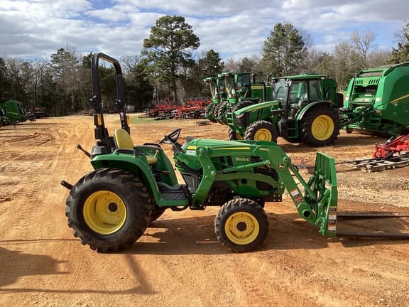 Image of John Deere 3025E equipment image 2