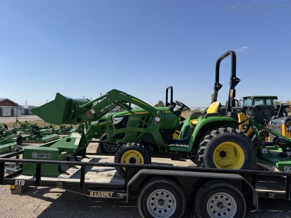 Image of John Deere 3025E equipment image 1