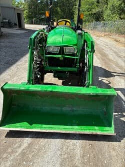 Image of John Deere 3038E Primary image