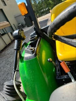 Image of John Deere 3038E equipment image 1