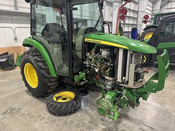 Image of John Deere 3046R Image 0