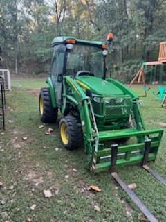 Image of John Deere 3046R equipment image 2