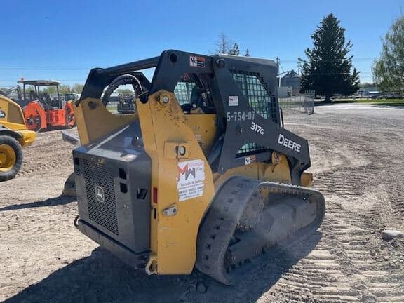 Image of John Deere 317G equipment image 3