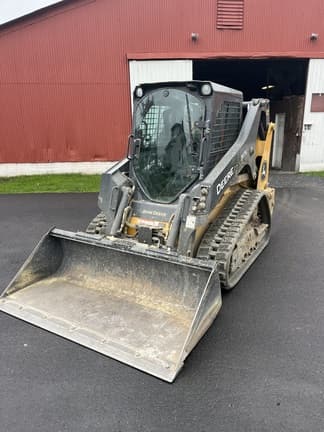 Image of John Deere 317G equipment image 2