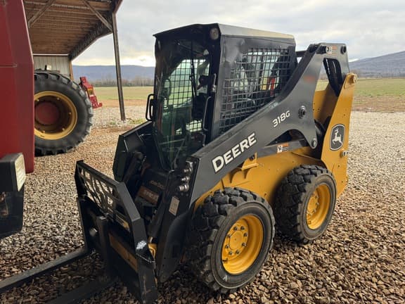 Image of John Deere 318G equipment image 3