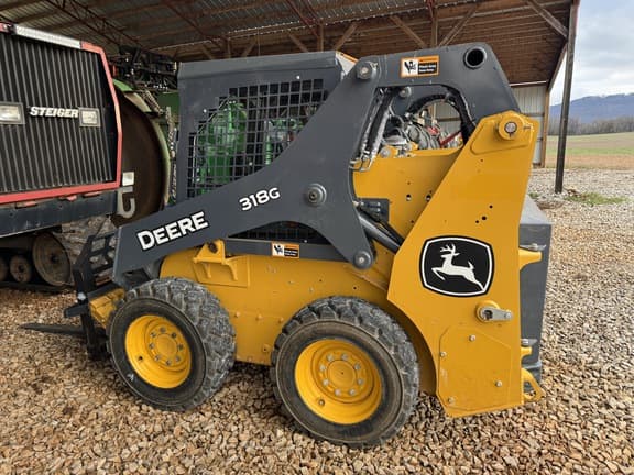 Image of John Deere 318G equipment image 1