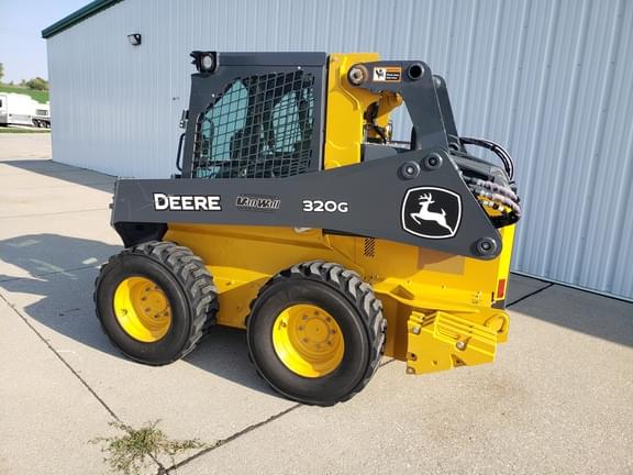 Image of John Deere 320G equipment image 3