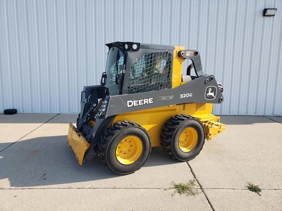 Image of John Deere 320G Primary image