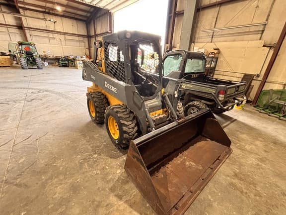 Image of John Deere 324G Primary image