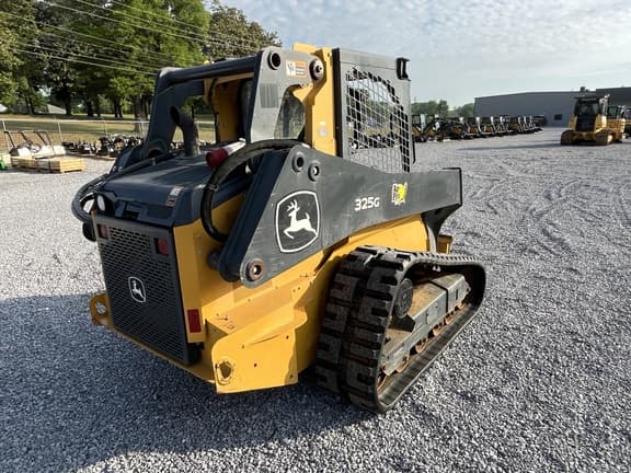 Image of John Deere 325G equipment image 3