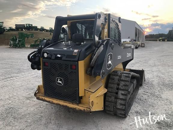 Image of John Deere 325G equipment image 4