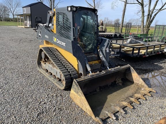 Image of John Deere 325G Primary image