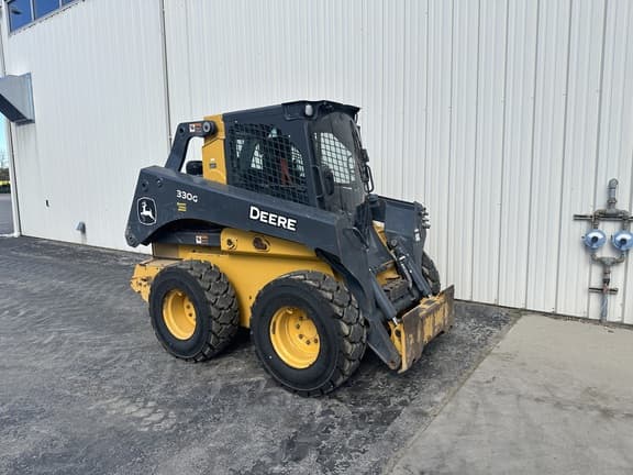 Image of John Deere 330G equipment image 2