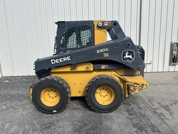 Image of John Deere 330G equipment image 1