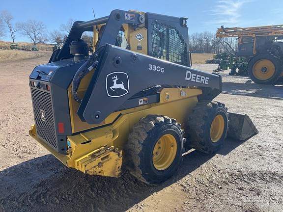 Image of John Deere 330G equipment image 2