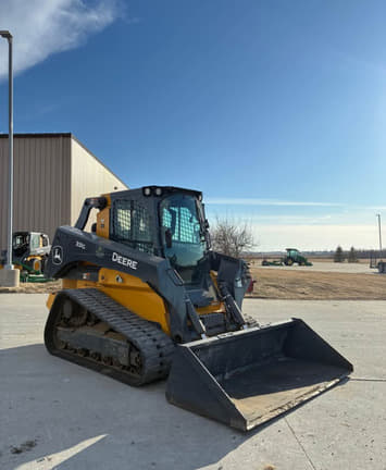 Image of John Deere 331G equipment image 2