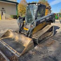 Image of John Deere 331G Primary image