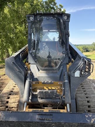 Image of John Deere 331G equipment image 1