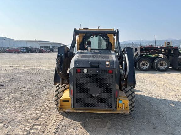 Image of John Deere 332G equipment image 3