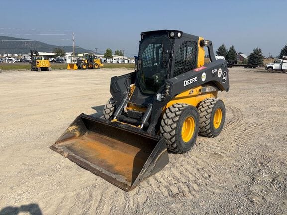 2022 John Deere 332G Equipment Image0