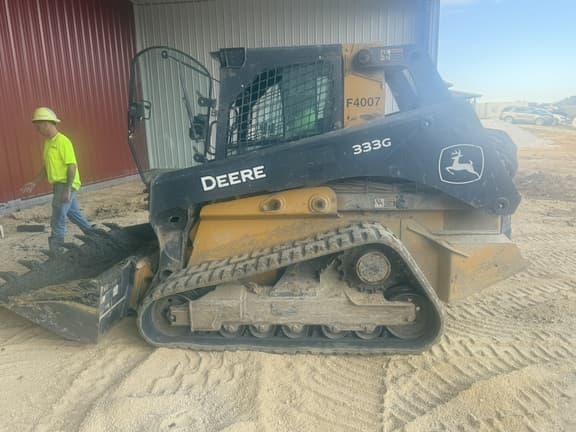 Image of John Deere 333G equipment image 1