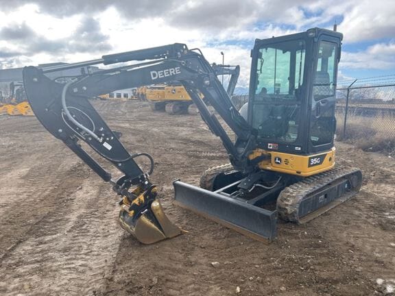 2022 John Deere 35G Equipment Image0