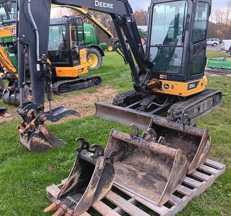 Image of John Deere 35G equipment image 1