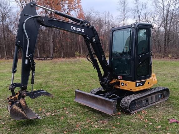 Image of John Deere 35G equipment image 4