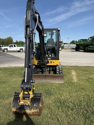 Image of John Deere 35G equipment image 2