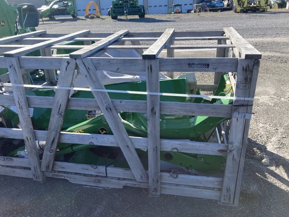 2022 John Deere 400E Equipment Image0