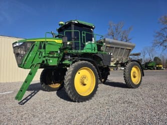 2022 John Deere 400R Equipment Image0