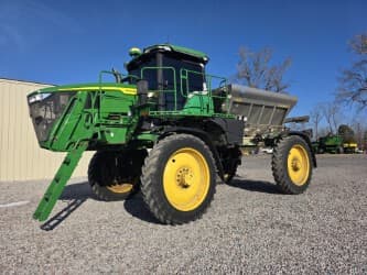 Image of John Deere 400R Primary image