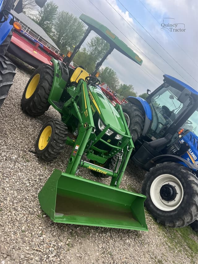 Image of John Deere 4044M equipment image 2