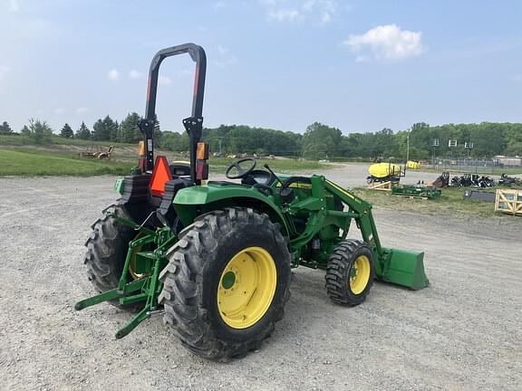 Image of John Deere 4044M equipment image 3