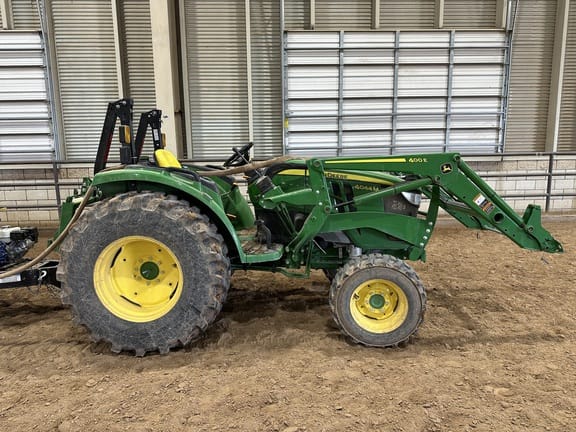 2022 John Deere 4044M Equipment Image0