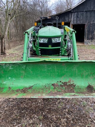 Image of John Deere 4052M equipment image 4