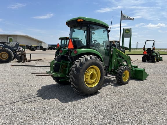 Image of John Deere 4052R equipment image 4