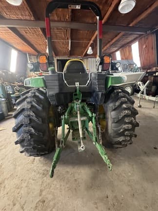 Image of John Deere 4066M equipment image 2