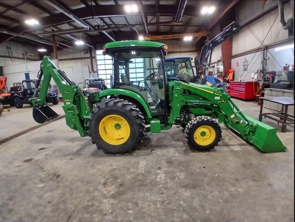 2022 John Deere 4066R Equipment Image0