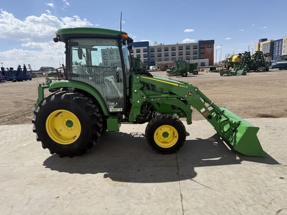 Image of John Deere 4066R Primary image
