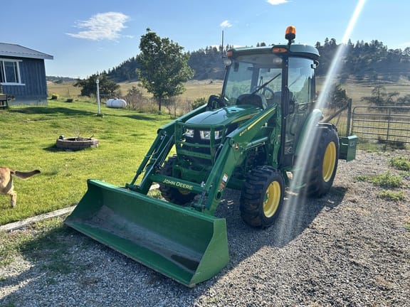 2022 John Deere 4066R Equipment Image0