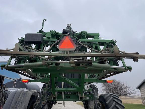 Image of John Deere 410R equipment image 3